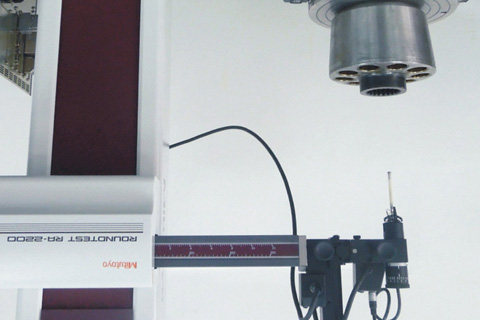 真圓柱檢測機-缸體檢測